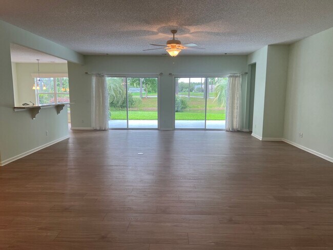 Foto del edificio - Beautifully Maintained Sun City Home!