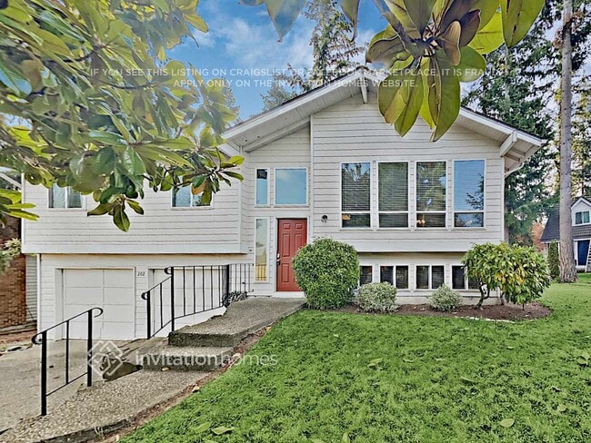 Building Photo - 202 Vashon Ave SE