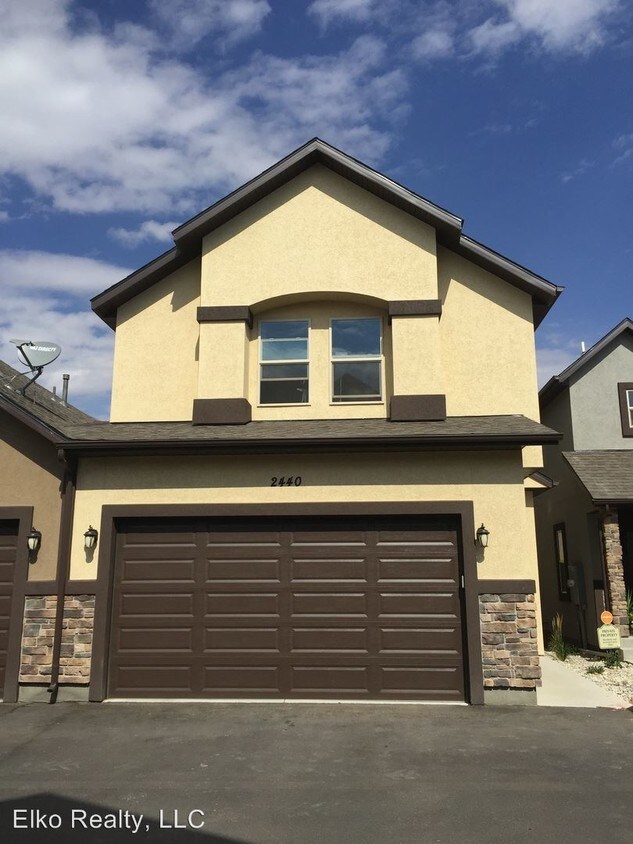 Primary Photo - 4 br, 3.5 bath House - 2440 Khoury Lane