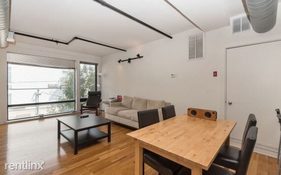 Building Photo - 2 br, 1 bath Apartment - 505 4th St Apt 212A