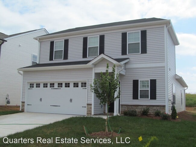 Building Photo - 3 br, 2.5 bath House - 638 Cam Circle