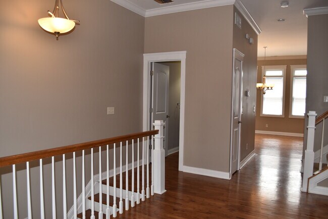 Building Photo - 2109 Herrick Ave