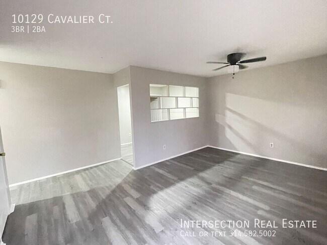 Foto del edificio - 10129 Cavalier Ct