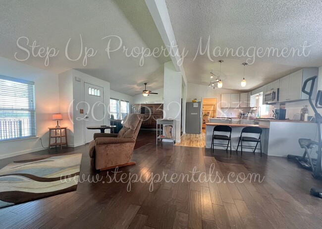 Foto del edificio - Charming 3 Bedroom Willow Springs Retreat ...