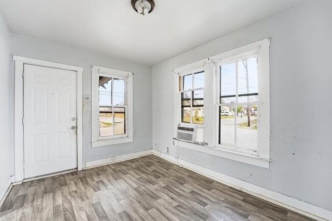 Foto del edificio - 2420 Stevens St