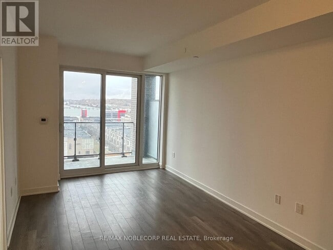 Building Photo - 100 Eagle Rock Way