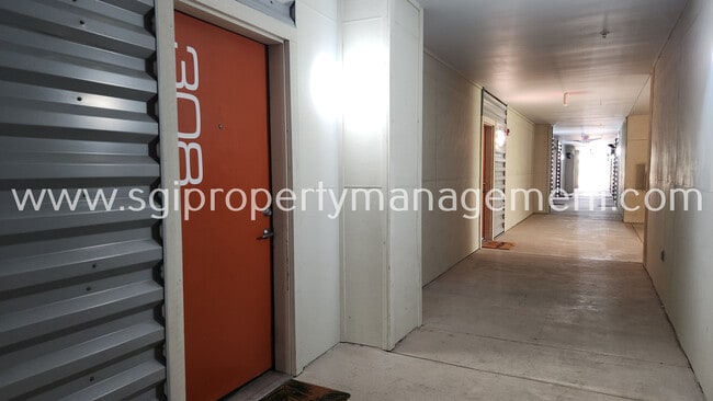 Building Photo - 1111 S Akard St