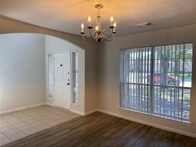 Building Photo - 5819 Laramie River Ct