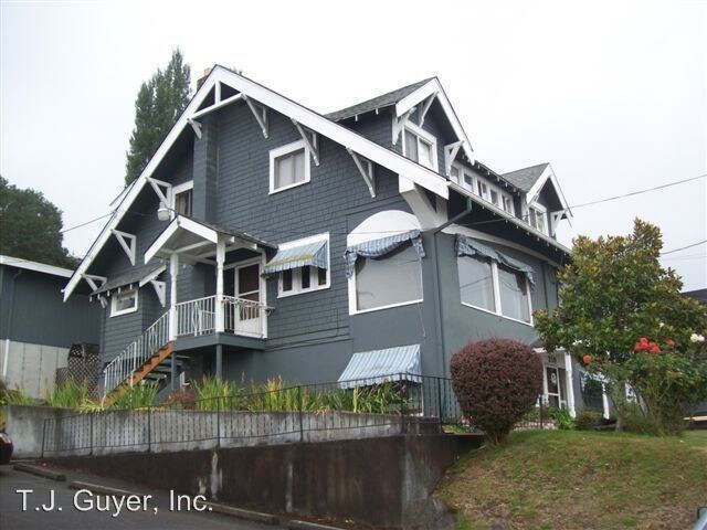 Building Photo - 210 N Market Blvd