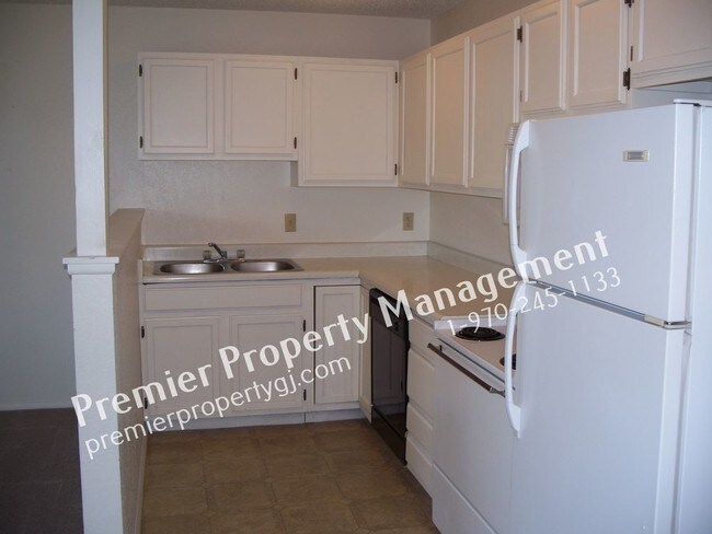 Foto del edificio - 1940 Grand Ave 203