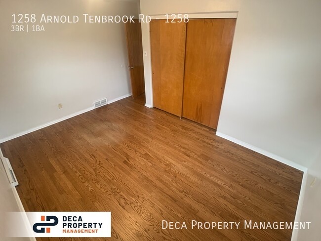 Foto del edificio - 3 Bedroom Duplex