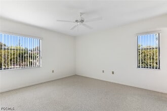 Building Photo - 9305 Lake Park Dr