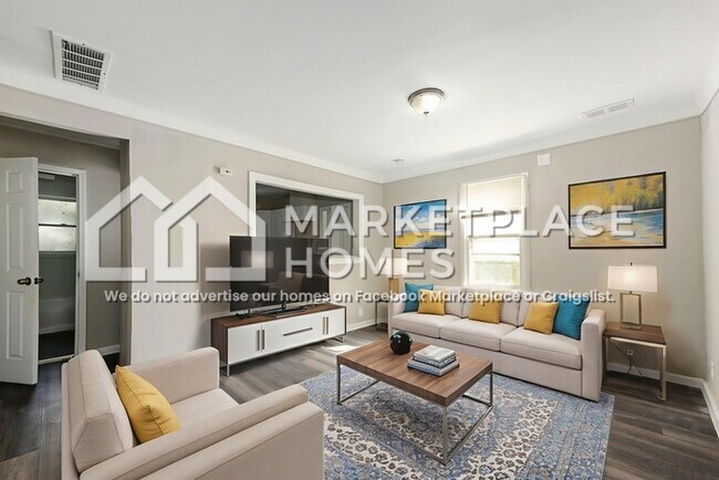 Foto del edificio - 7577 Westminster Ave