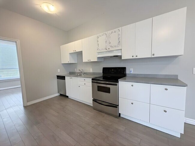 Photo du bâtiment - 105 Cheever St