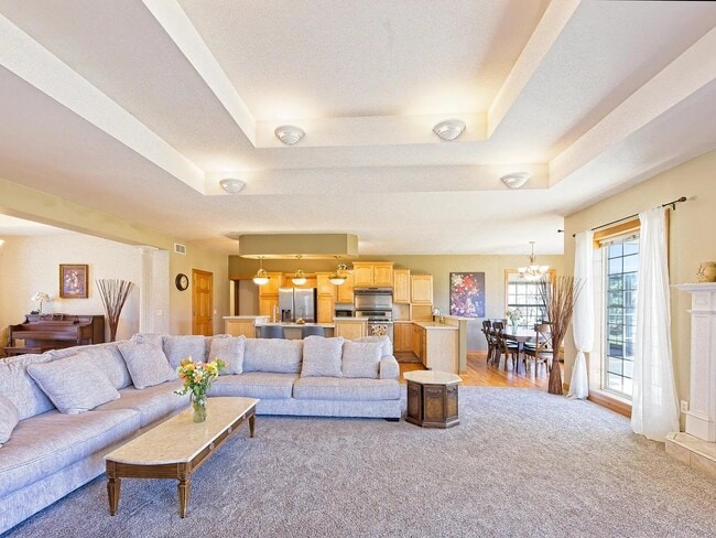 Building Photo - 1805 Red Tail Dr