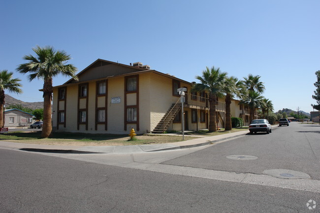 Building Photo - Mountain View Apartments