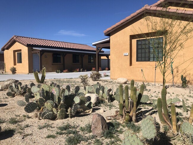 Building Photo - 6675 National Park Dr