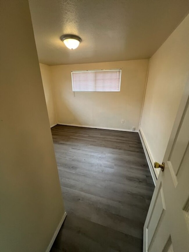 Foto del edificio - 701 115th St S