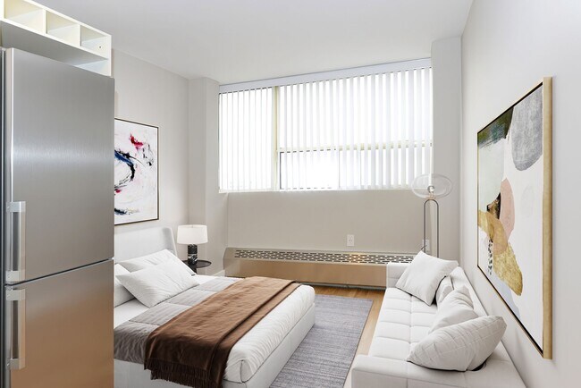 Photo du bâtiment - 730 St Clarens Ave