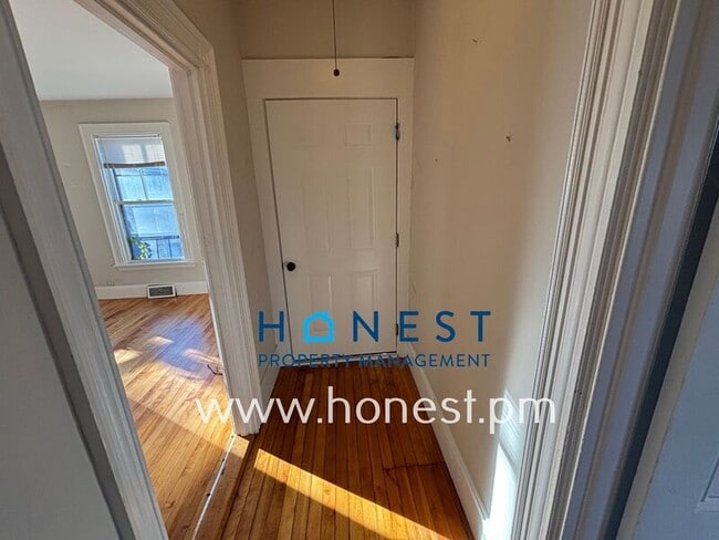 Foto del edificio - 103 Rackleff St