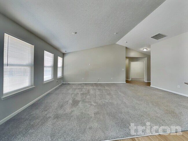 Building Photo - 4907 Long Iron Dr