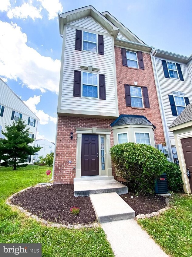 310 Roff Point Dr, Odenton, MD 21113 Townhome Rentals in Odenton MD
