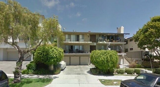 Building Photo - 2406 Palos Verdes Dr W