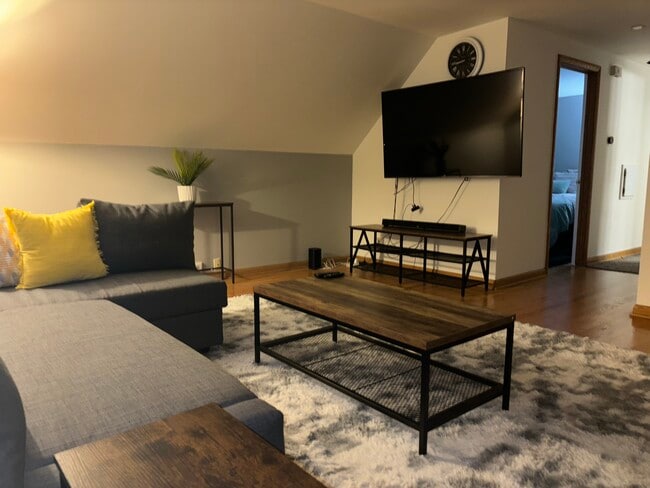 Foto del edificio - 3006 N 73rd St