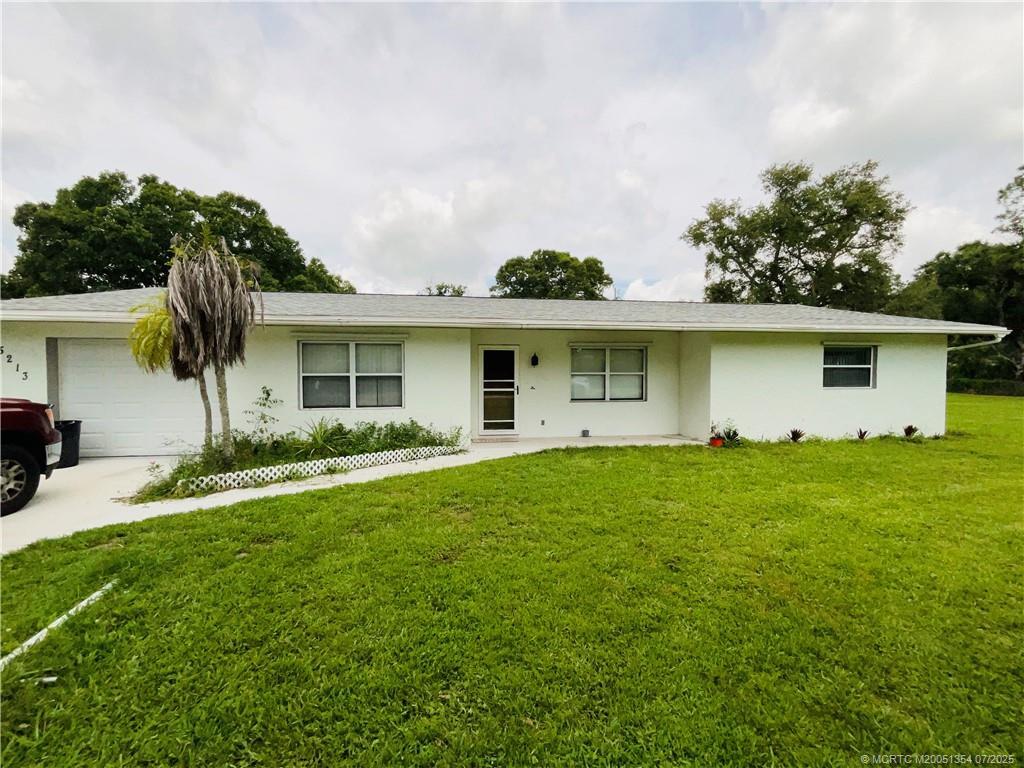 Foto principal - 5213 Hummingbird Way