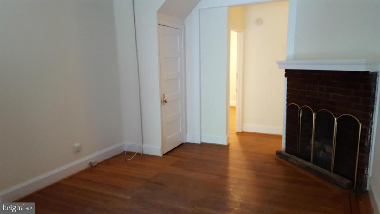 Primary Photo - 303 E 33rd St