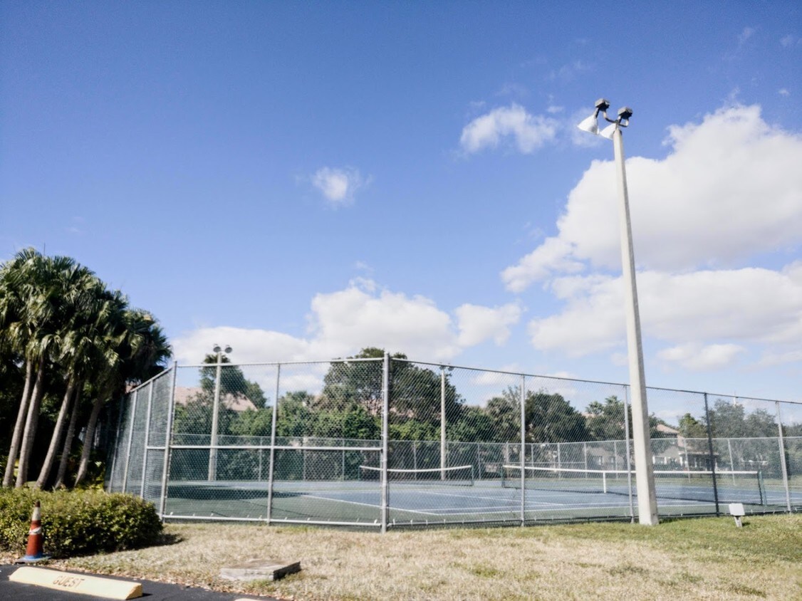 643 Vista Isles Dr Unit 1818, Plantation, FL 33325 Condo for Rent in