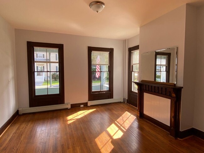 Foto del edificio - 126 Garden St