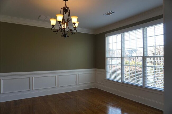 Foto del edificio - 2597 Stone Manor Dr NE