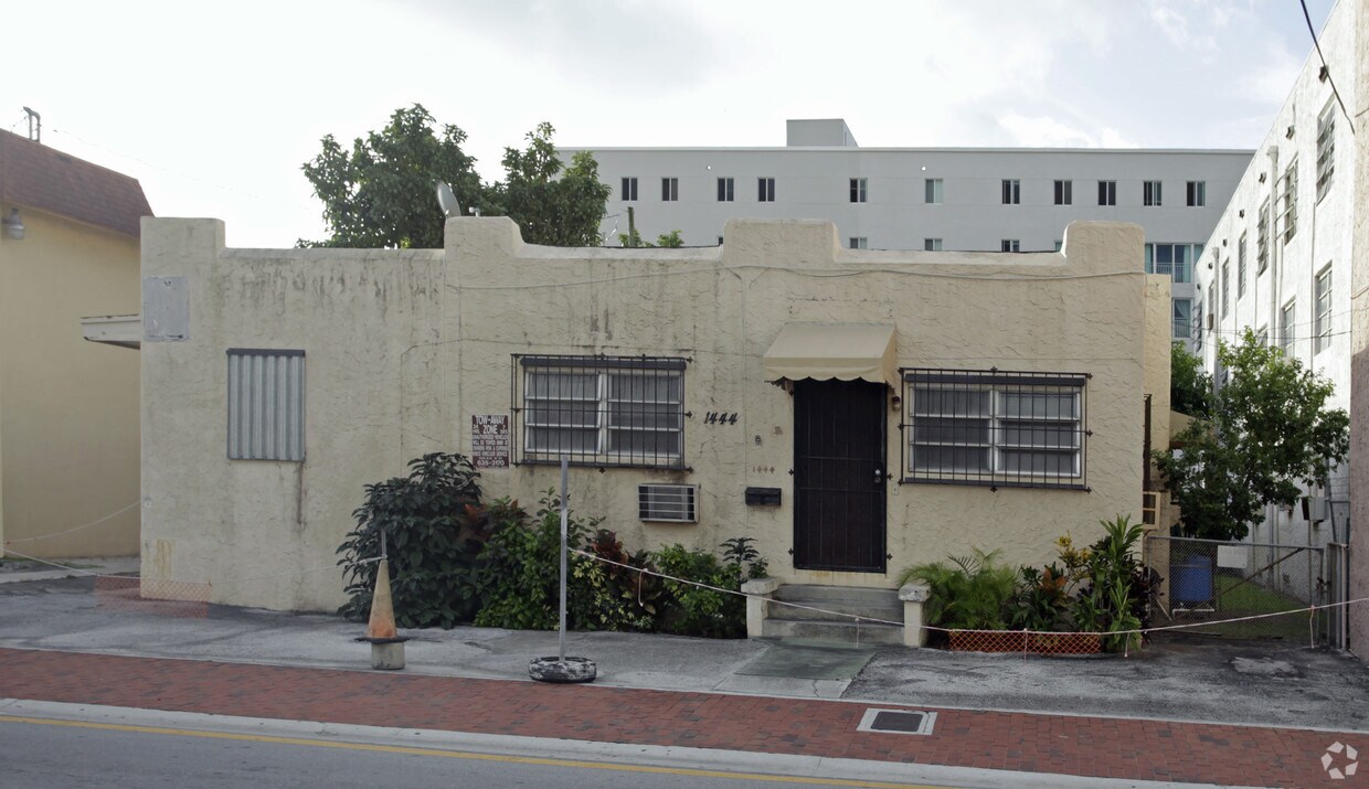 Foto del edificio - 1444 SW 7th St