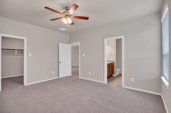 Foto del edificio - 12626 Alta Vista