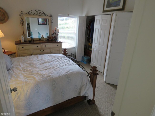 Foto del edificio - 2 br, 1 bath Duplex - 11865 Ellison Wilson Rd