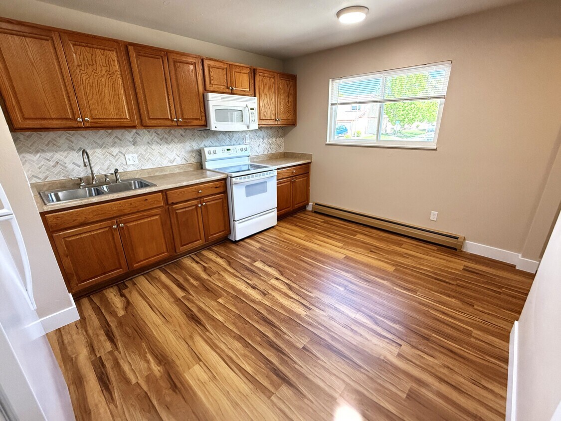 Foto principal - 1129 Darby St