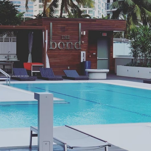 Building Photo - 1080 Brickell Ave