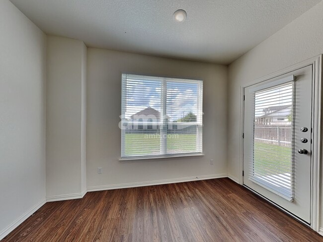 Building Photo - 2735 Geronimo Creek