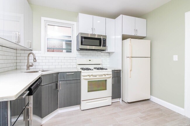 Building Photo - 39-06 210th St