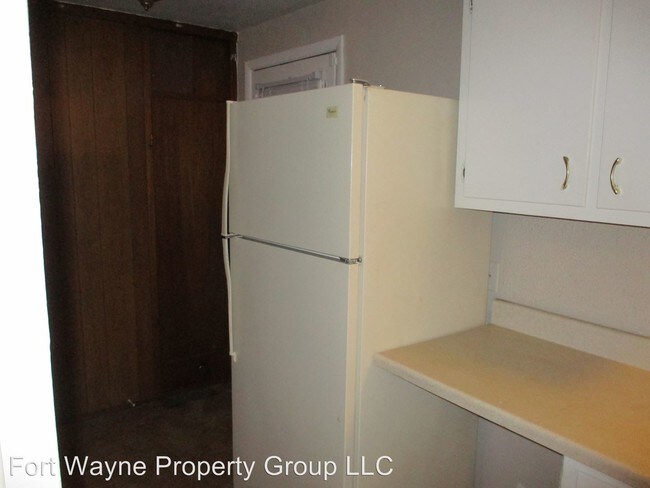 Building Photo - 3 br, 1.5 bath House - 3316 Congress Ave