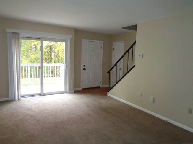 Building Photo - 207 Cottonwood Rd