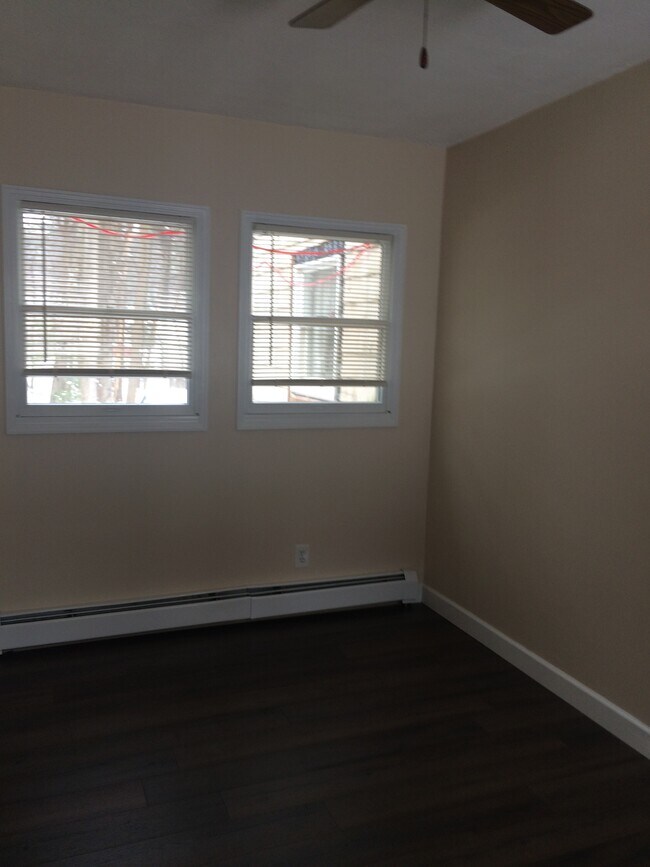 Office or Computer Room - 30 Liberty St