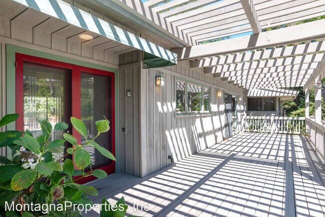 Foto del edificio - 4 br, 3.5 bath House - 16135 Greenwood Lane