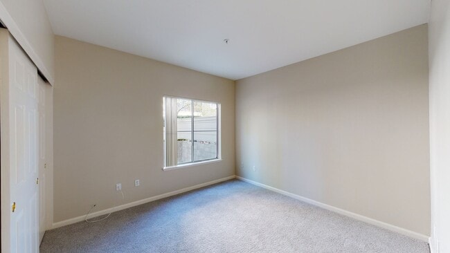 Interior Photo - Almaden Lake Village