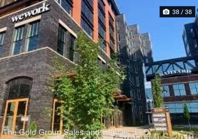Foto del edificio - 2 br, 2.5 bath House - 264 W Bland Street