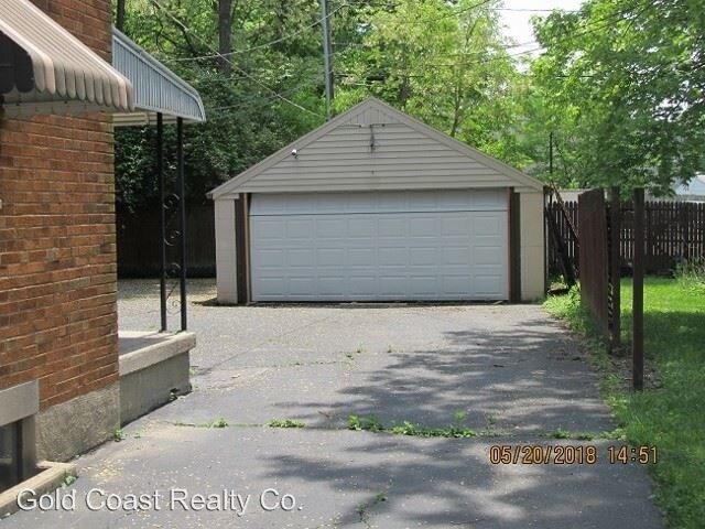 Building Photo - 116 Bellaire Ave