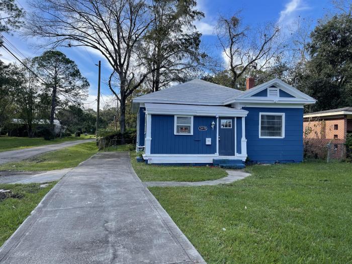 Primary Photo - 3 bedroom in Jacksonville FL 32209