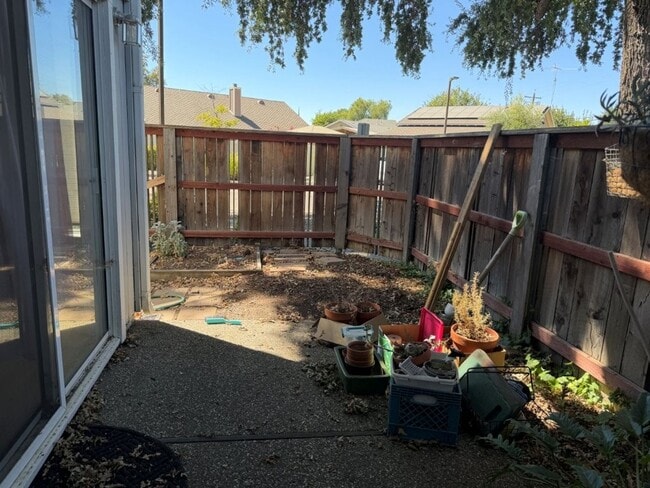 Foto del edificio - 315 N Cottonwood St
