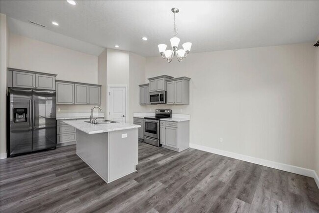 Foto del edificio - 7902 Squamish Ln